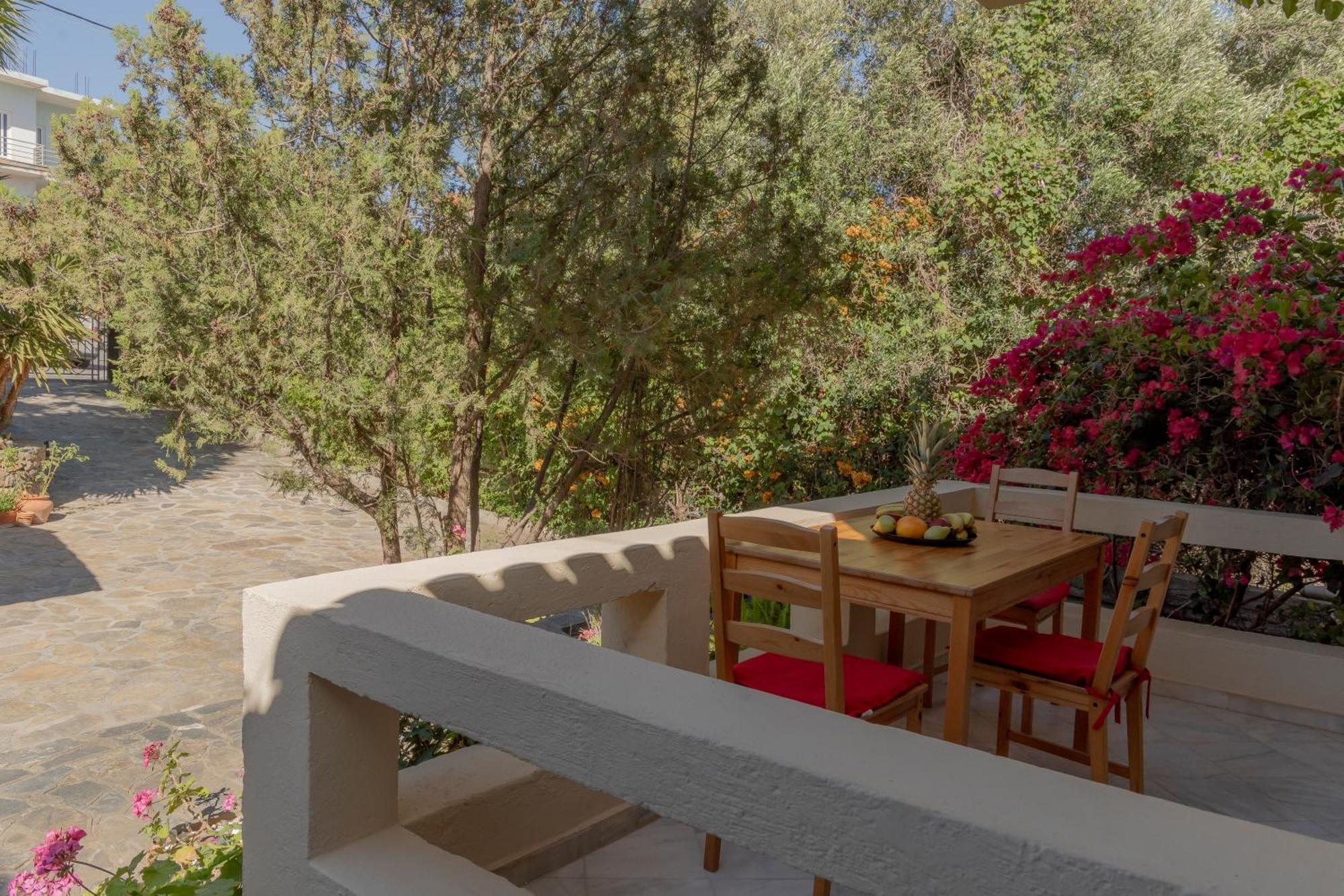 Private Pet Friendly Villa Ágios Nikólaos Екстериор снимка