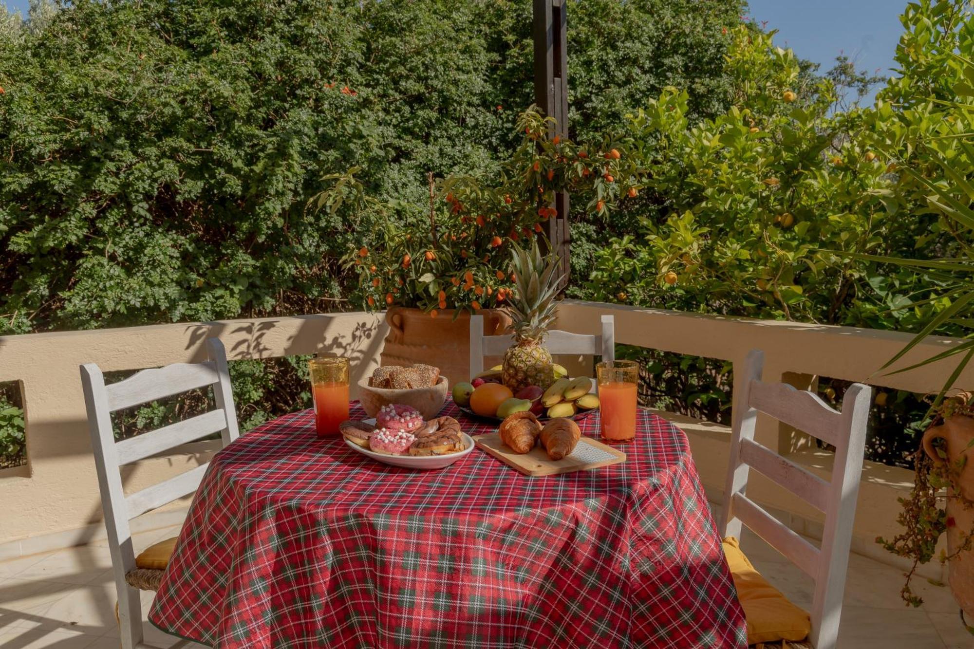 Private Pet Friendly Villa Ágios Nikólaos Екстериор снимка